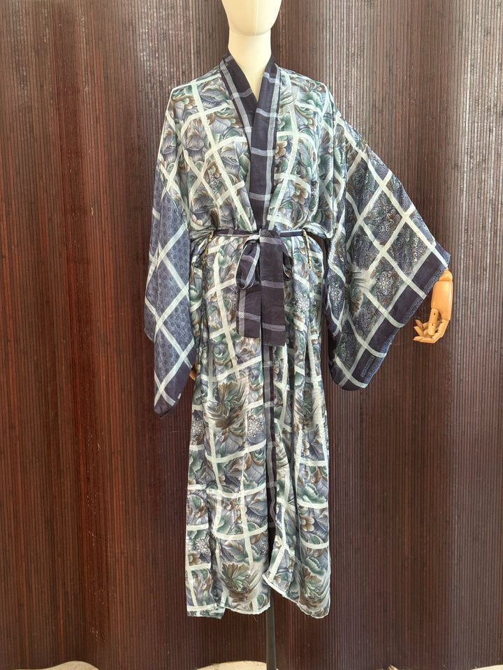 BG Kimono/Robe 24