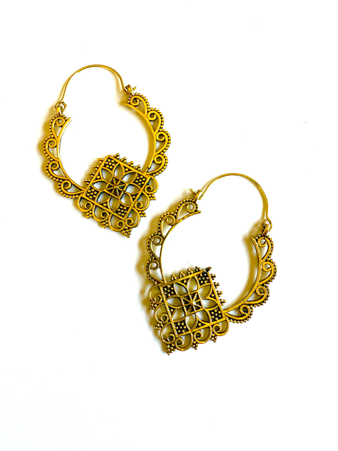Erita Brass Hoop