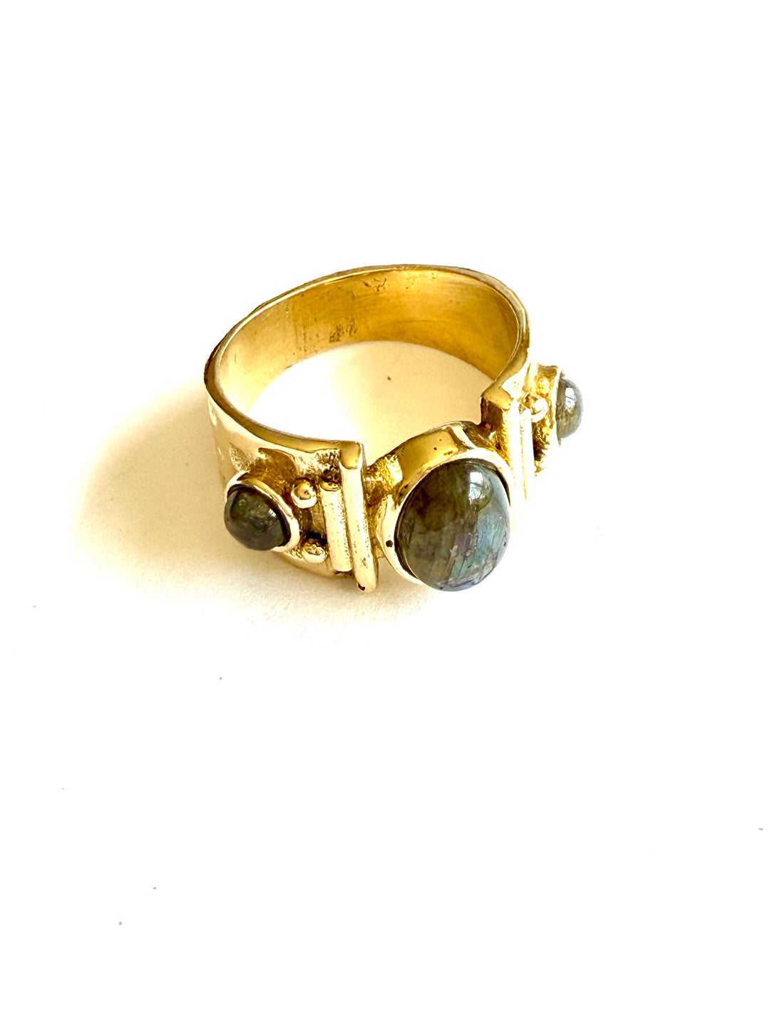 Hira Labradorite Ring