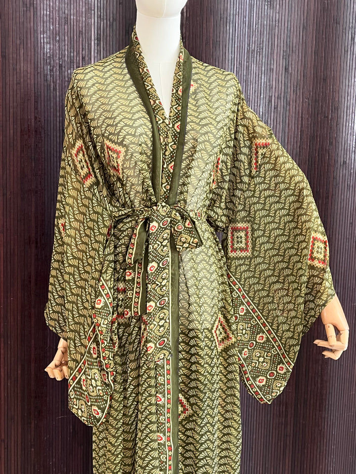BG Kimono/Robe 69