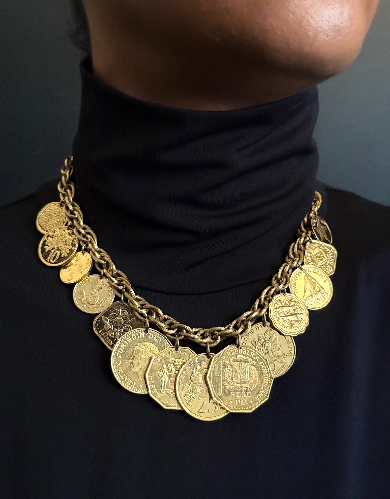Vintage FRANKLIN MINT Coin Necklaceネックレス 1986 Vintage Franklin Mint Golden Caribbean Coin Necklace – Boho