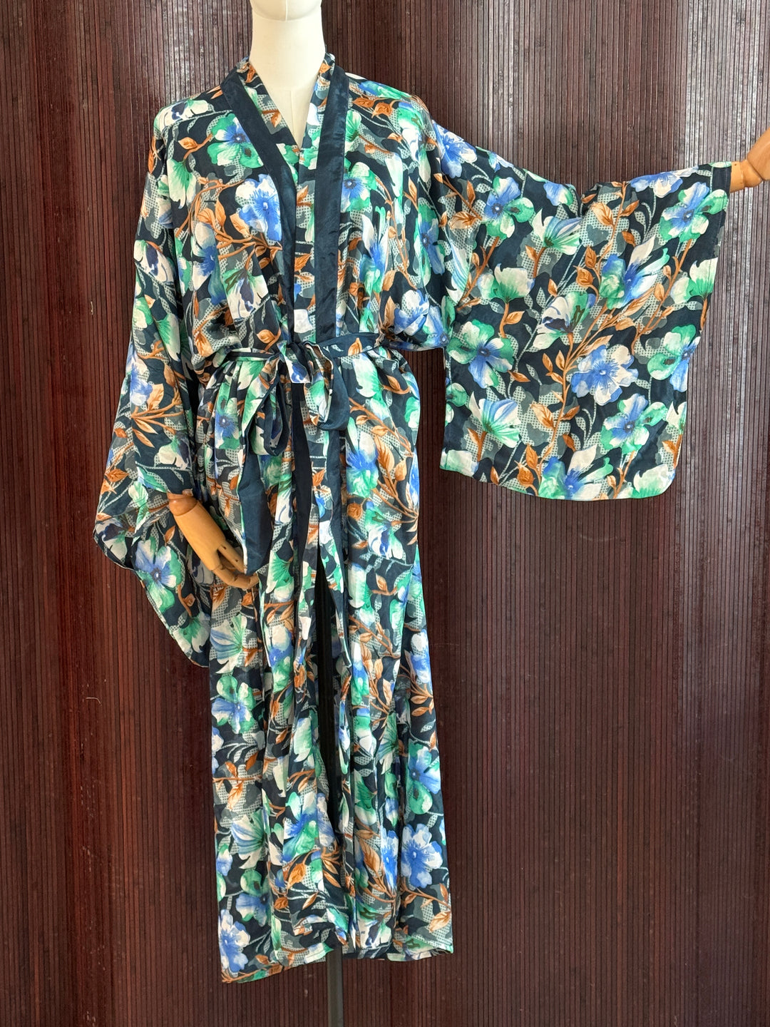 BG Kimono/Robe 02