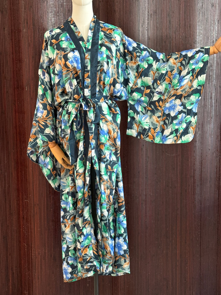 BG Kimono/Robe 02