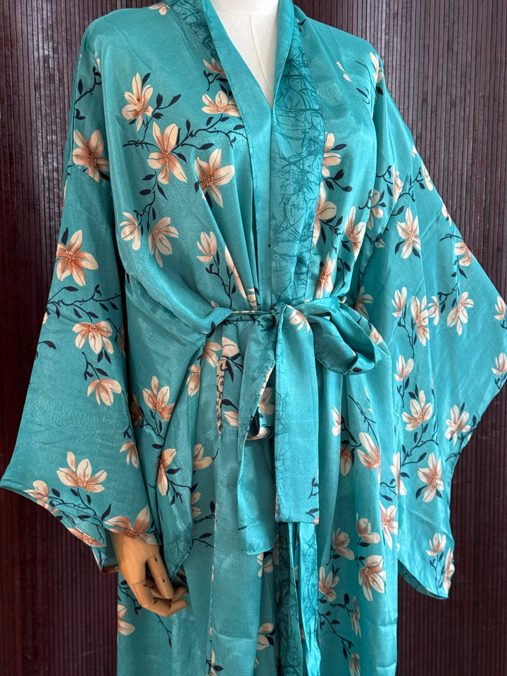 BG Kimono/Robe 03