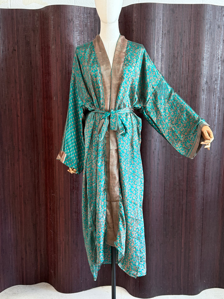BG Kimono/Robe 04