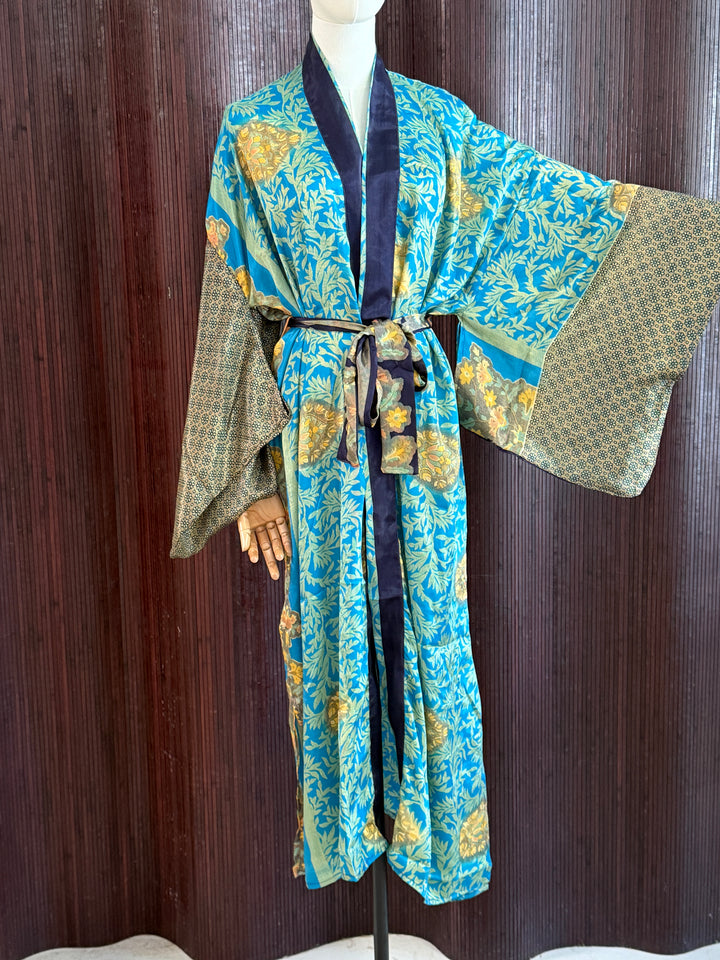 BG Kimono/Robe 10