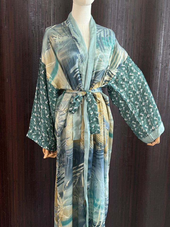 BG Kimono/Robe 36