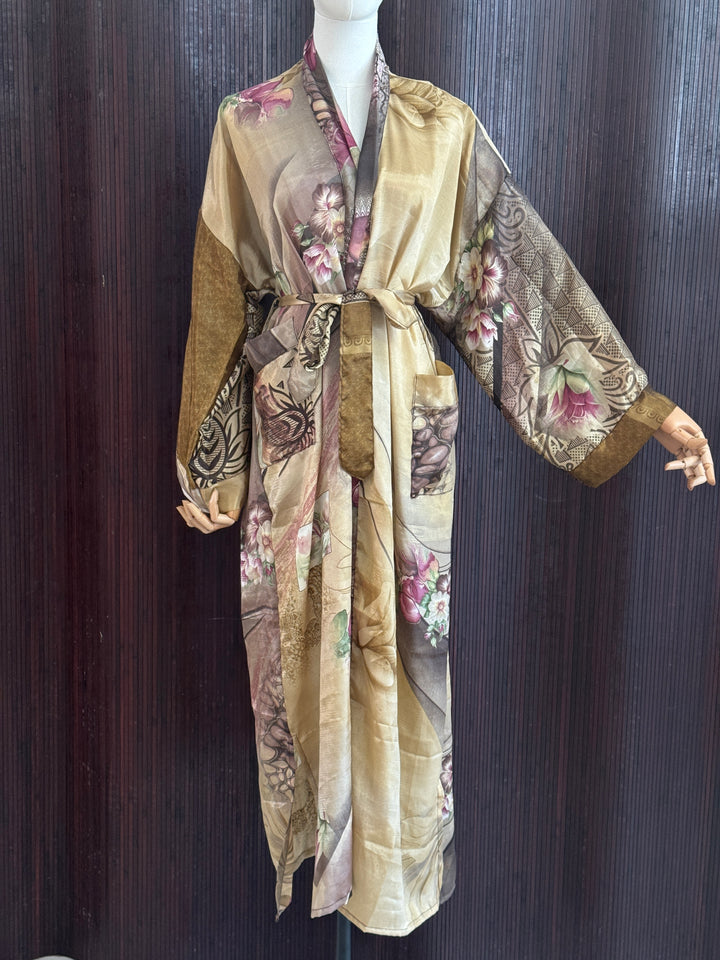 BG Kimono/Robe 44