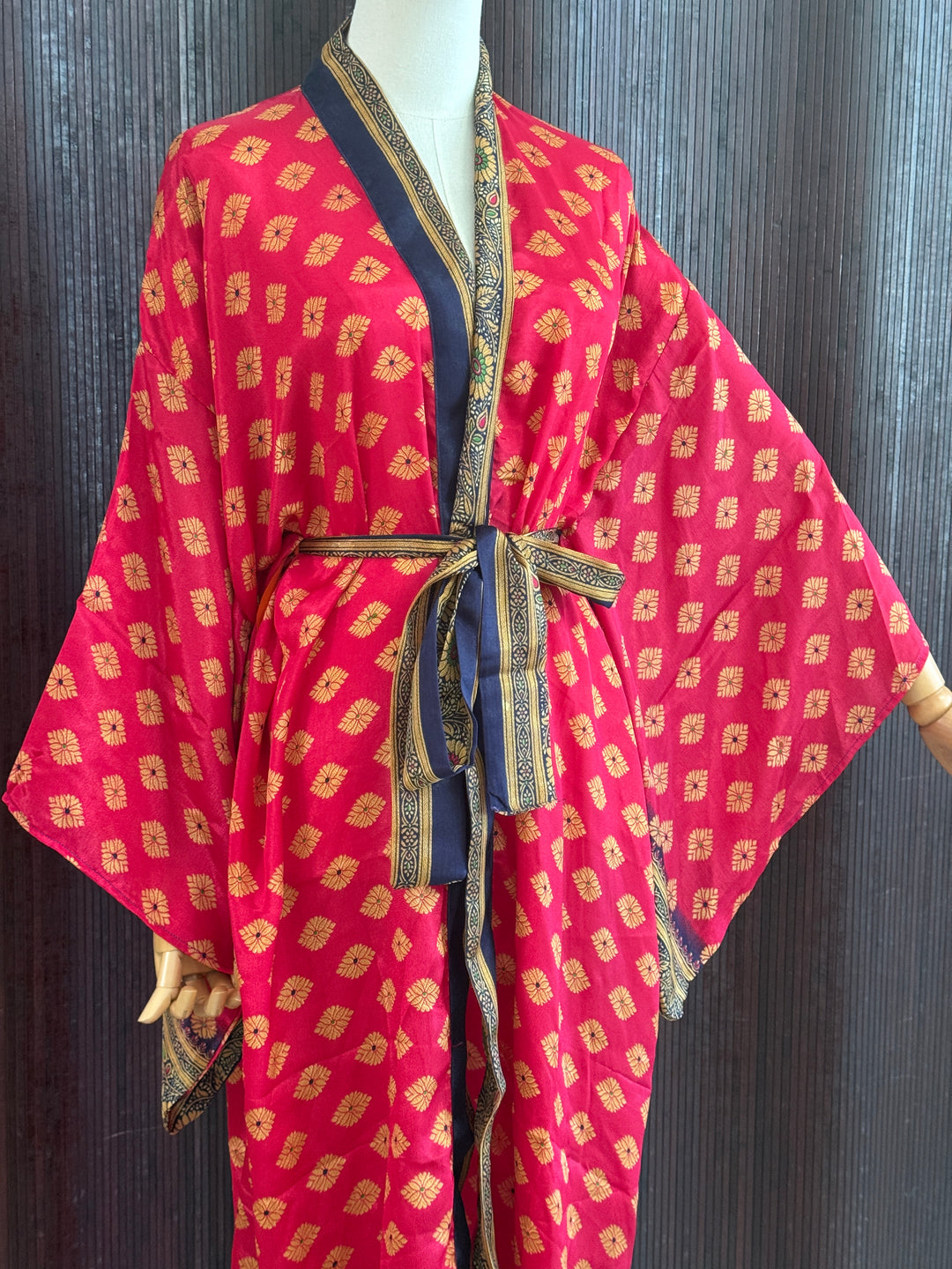 BG Kimono/Robe 46