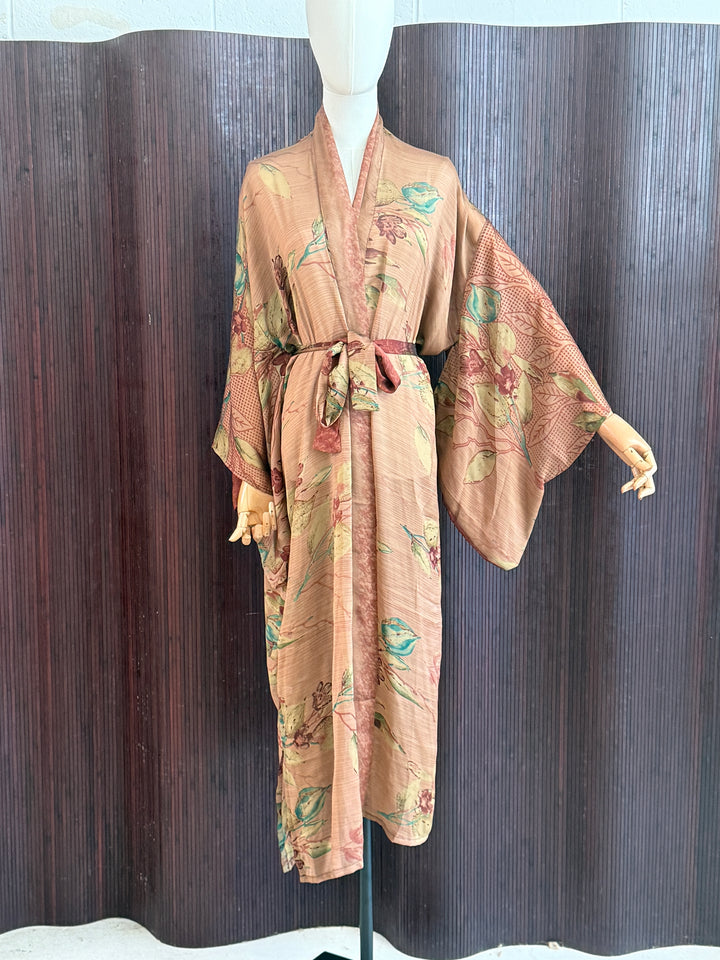 BG Kimono/Robe 49