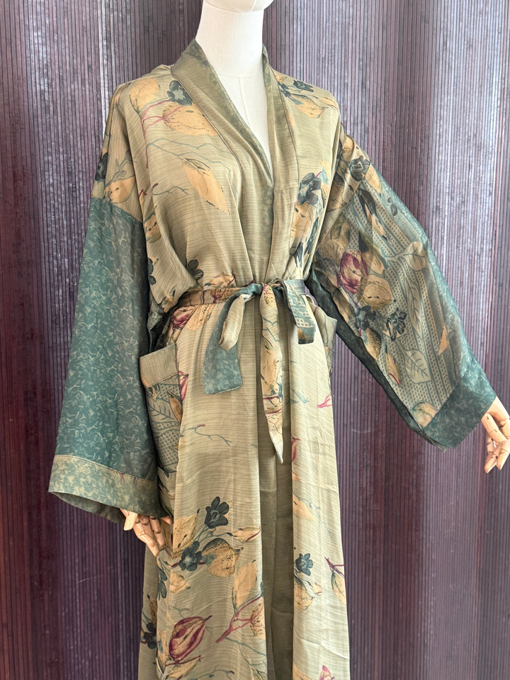 BG Kimono/Robe 59