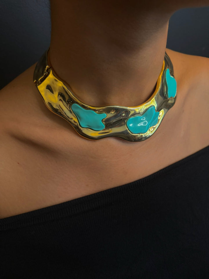 1980's Vintage Modernist Lucite Collar Set