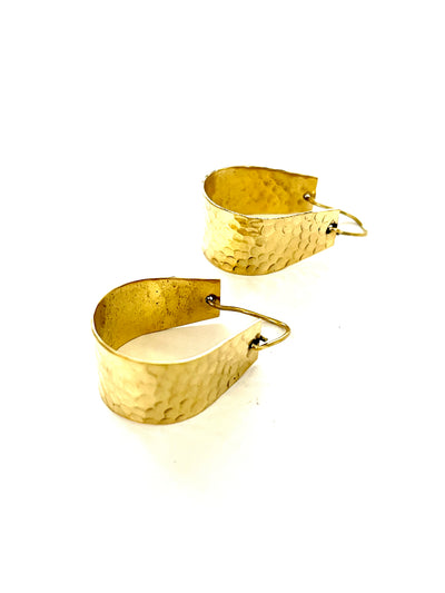 Aama Hammered Hoop